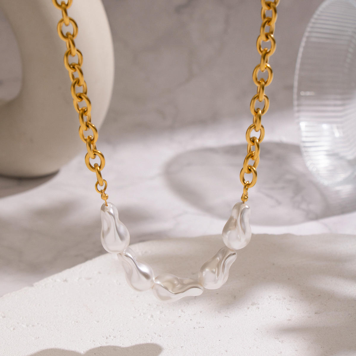 Collar Dorado con Perlas Paula